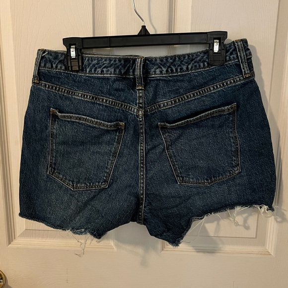 Universal Thread Jean Shorts - Picture 2 of 3